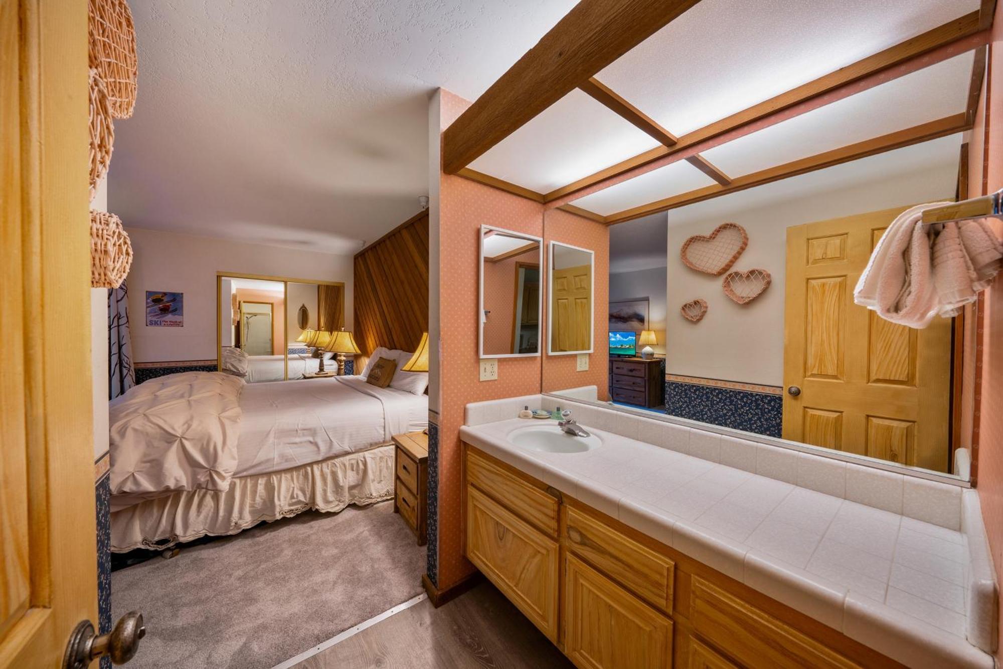 Aspen Creek By 101 Great Escapes Apartment Mammoth Lakes Room photo